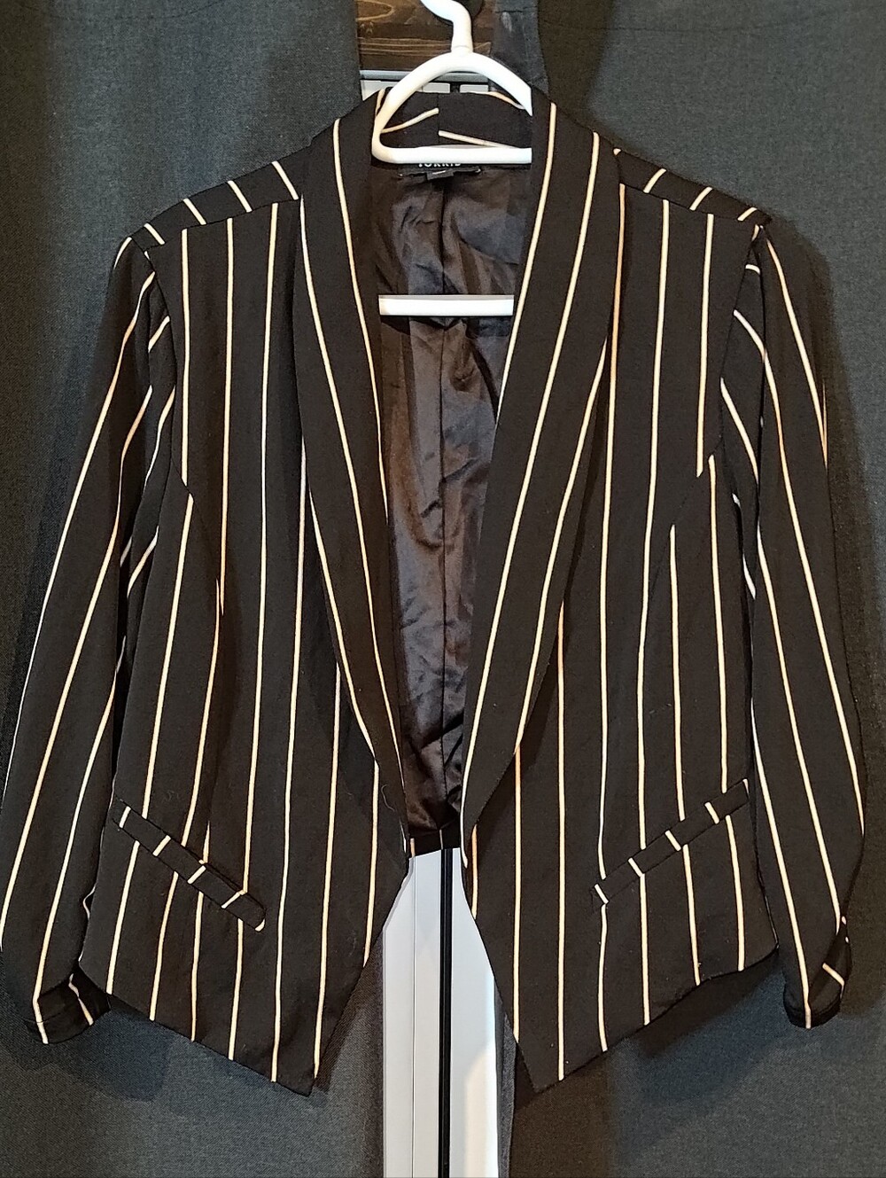 Torrid Black Pinstripe Open-Front cropped Blazer